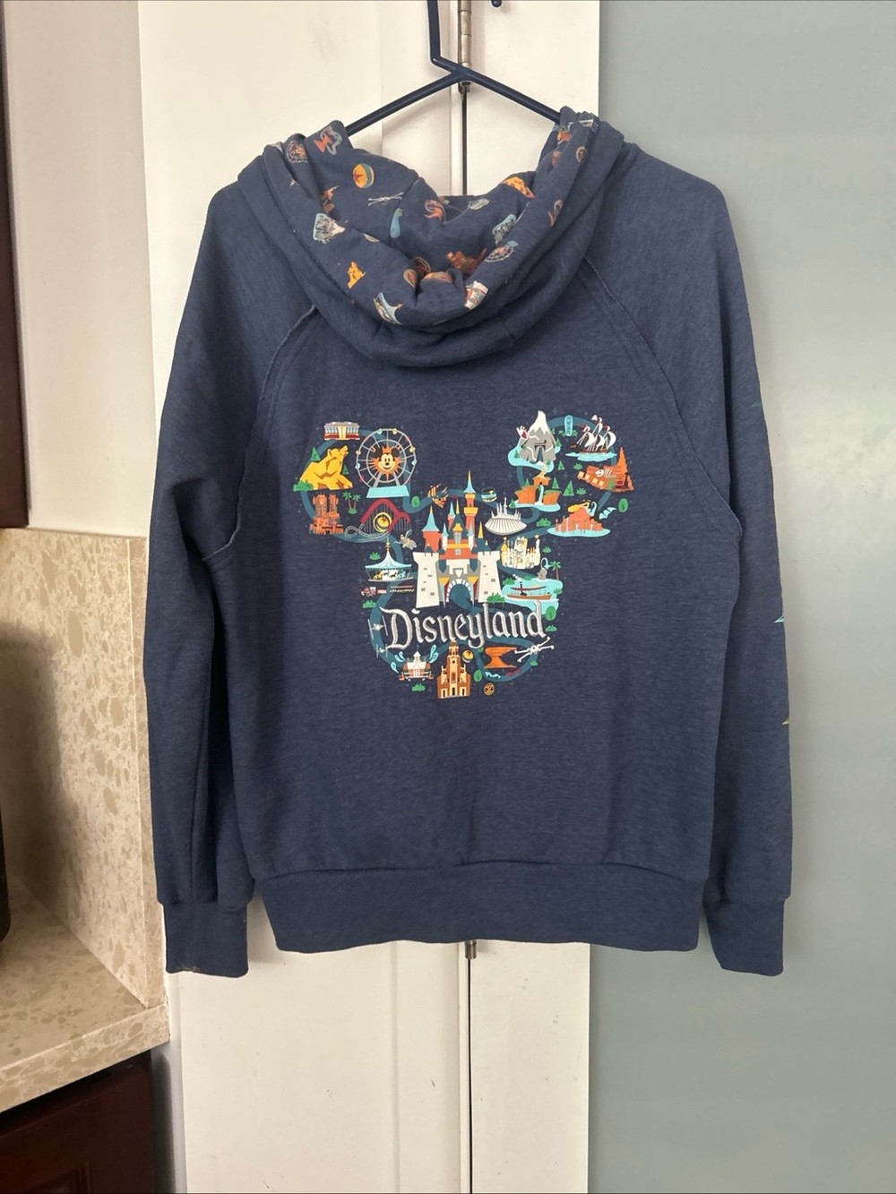 Disney World Unisex Characters Mickey Hoodie Sweatshirt Double Graphic Sz L